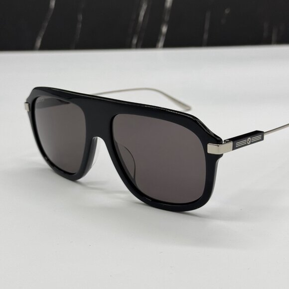 NEW GG1309S 005 UNISEX BLACK SILVER SHIELD SUNGLASSES GUCCI - Picture 6 of 13